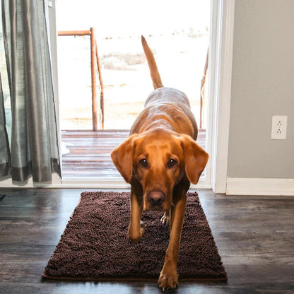 🐾 No more dirty paw prints in the house! 🏡✨ | The ultimate mat for clean paws! 🚀🐶